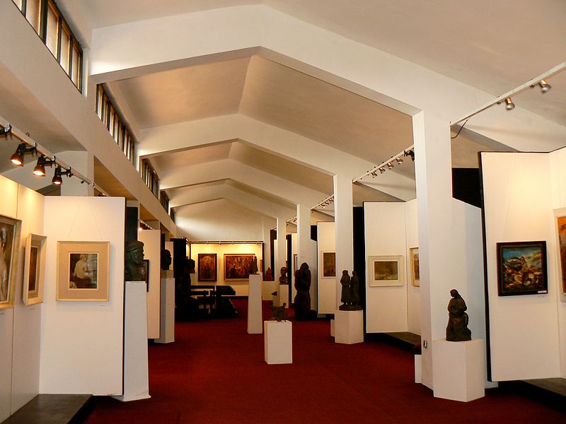 The Bratsigovo history museum art gallery