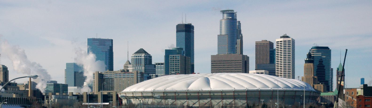 A viw of the skyline of the city of Minneapolis